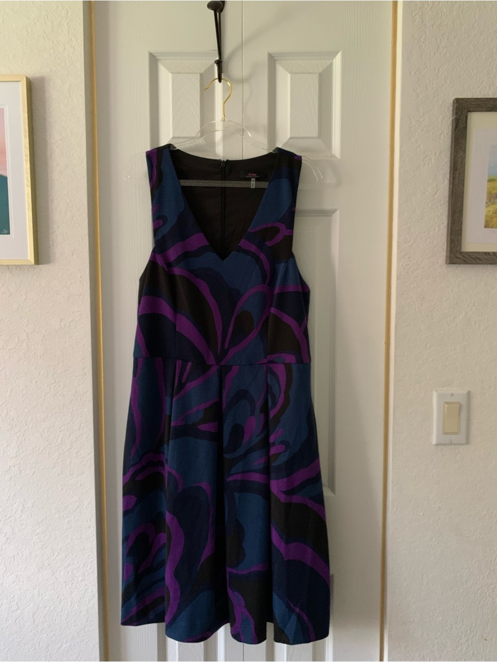 EUC Trina Turk V-Neck Fit-&-Flare Dress in Navy & Purple Size 10